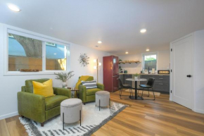 Bright & Modern Basement Apartment Dt N'hood